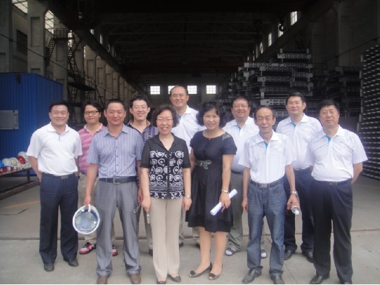 西安交通大學教授級專家來我公司進行產學研對接