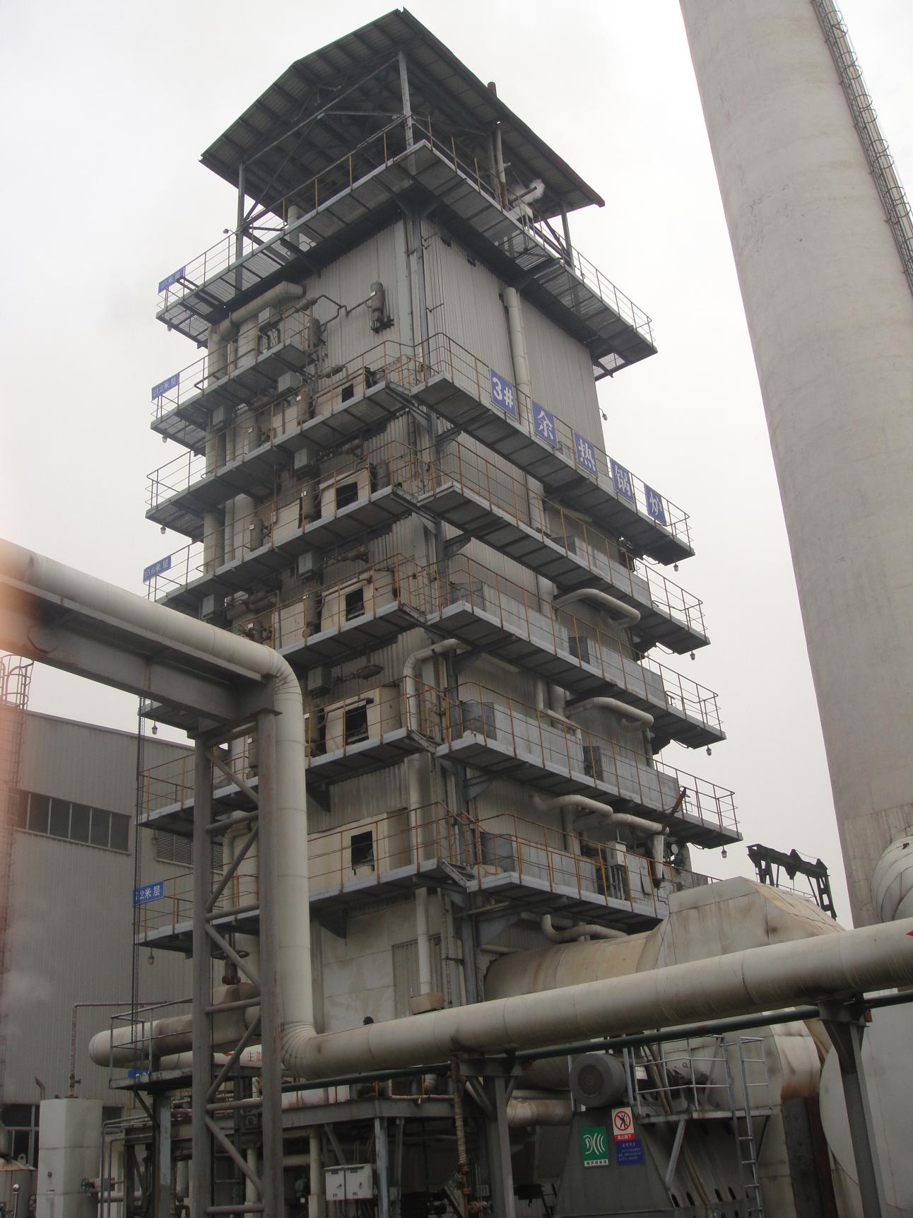 玻璃窯安裝現(xiàn)場