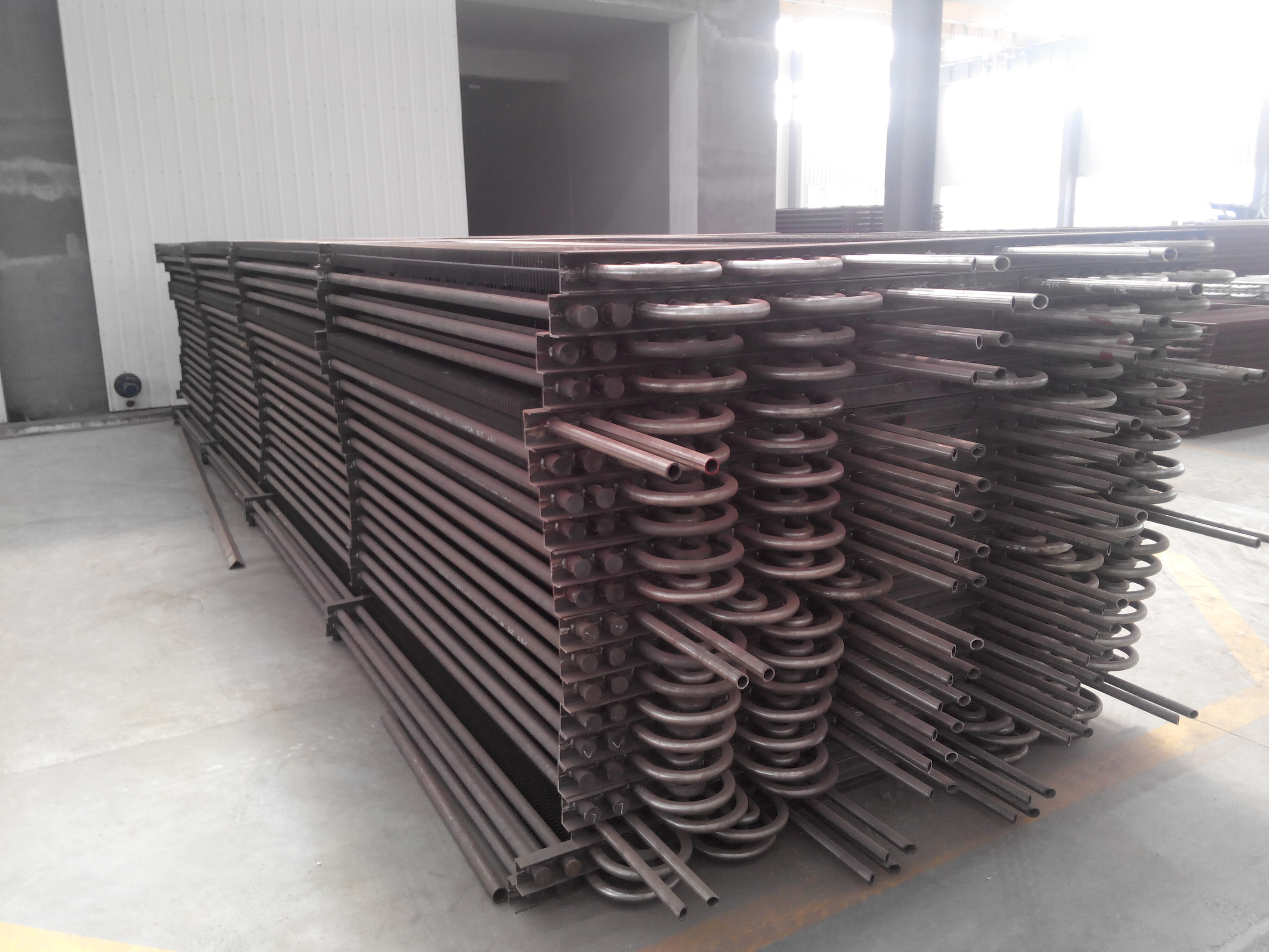 生產(chǎn)中的管組 生產(chǎn)中的管組