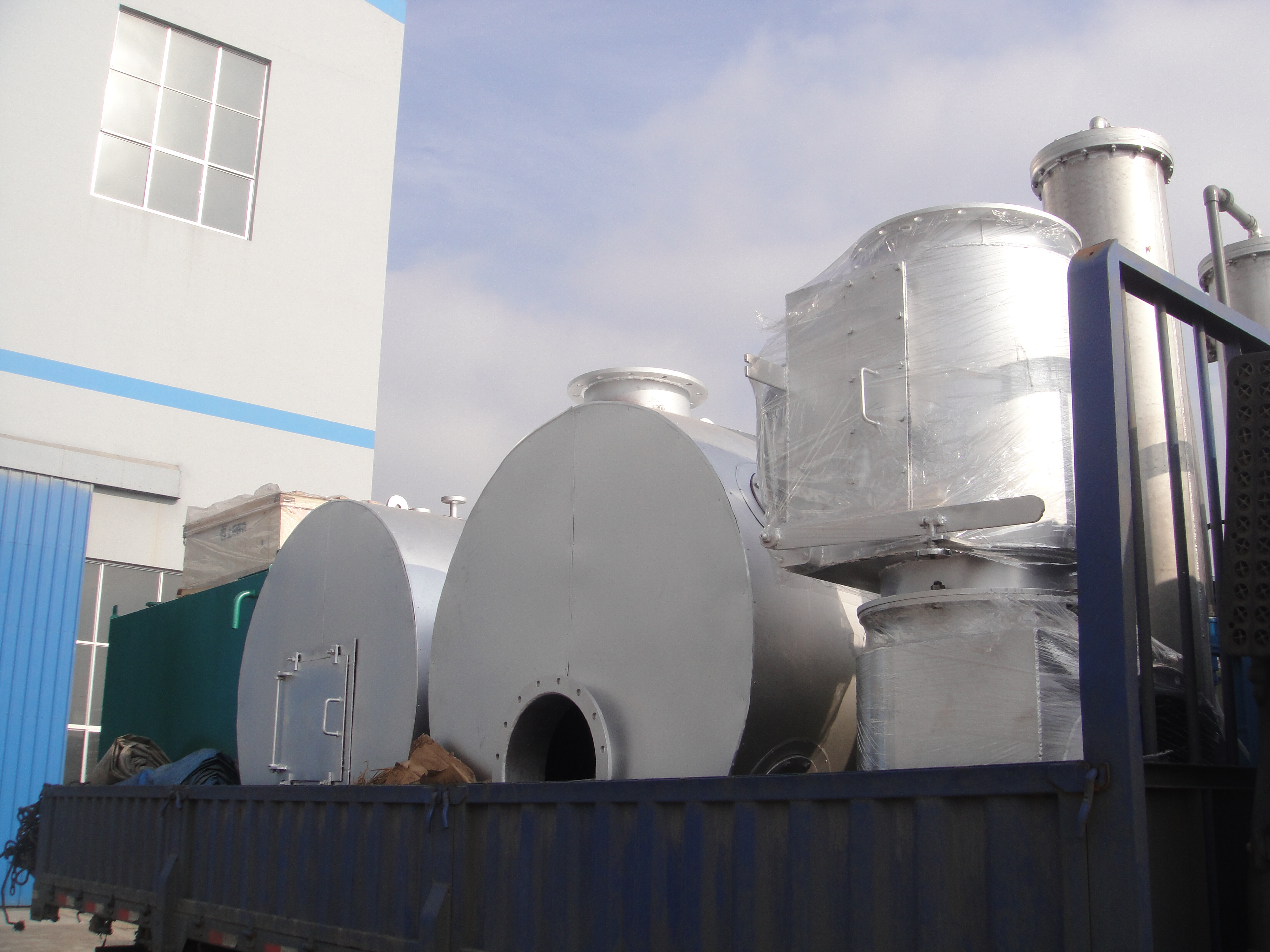 發(fā)電機(jī)組余熱鍋爐發(fā)貨